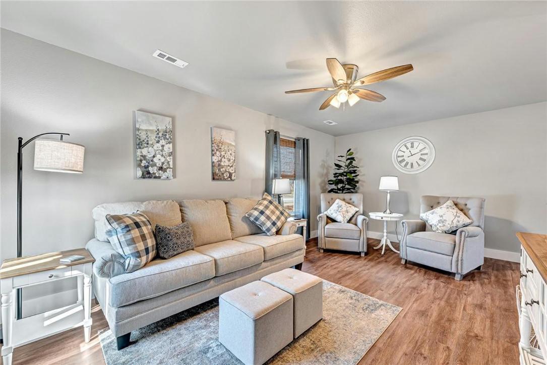 House Of Charm! Bike Trails & New Walmart Hq Bentonville Exterior foto